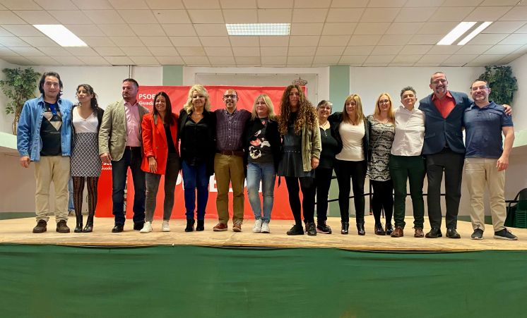 Bellido recuerda en Galápagos el compromiso de Page para crear 100.000 nuevos empleos y una ley que garantice tiempos máximos de espera en sanidad