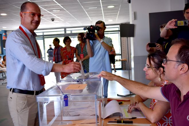 Alberto Rojo llama a la ciudadanía a “votar masivamente” en unas elecciones “cruciales” para el futuro del país y de la provincia