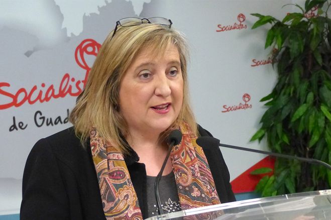 El PSOE exige la puesta en marcha de las  desaladoras en lugar de “trasvasazos indecentes e innecesarios”