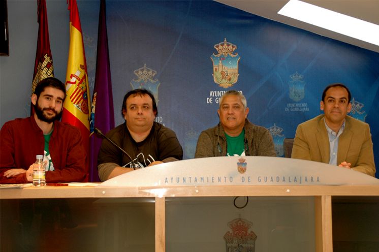 PSOE y Ahora Guadalajara quieren que el Ayuntamiento  apoye explícitamente a 'Los 5 del Buero'