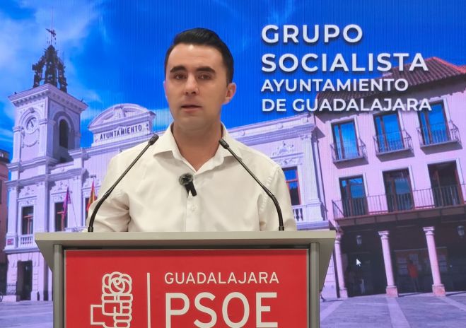 El PSOE denuncia gastos innecesarios en los nuevos encierros de Ferias